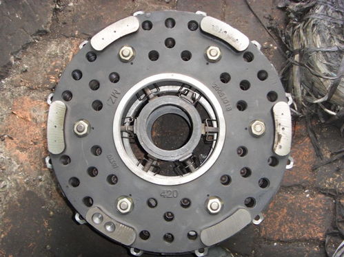 卓越品質，誠信經營——薩克斯離合器片批發，助力汽配事業騰飛